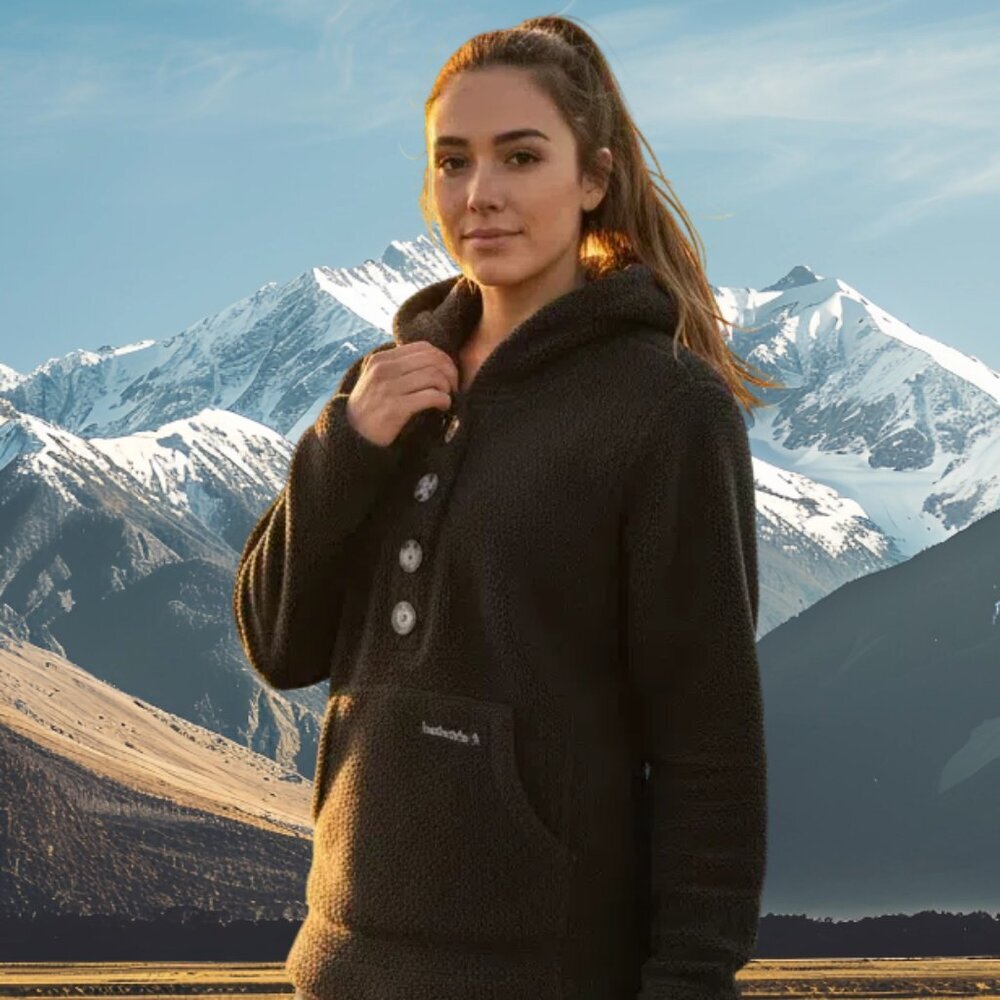 Avalanche Outdoor Supply Company Thermal Hoodie Medium womens black with buttons